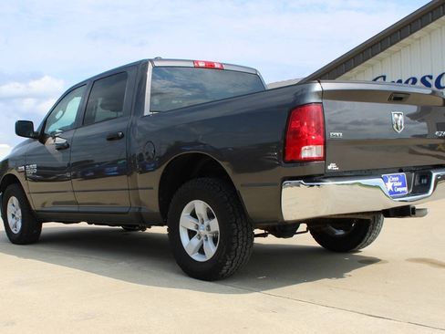 Used 2023 RAM 1500 Classic SLT w/ Protection Group AWD/4WD image 7