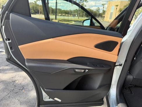 Used 2025 Lexus RX 350 FWD w/ Technology Package image 18