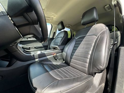 Used 2023 Ford Edge SEL w/ Convenience Package AWD/4WD image 11