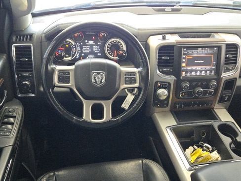 Used 2014 RAM 1500 Laramie AWD/4WD image 17