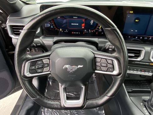 Used 2024 Ford Mustang Premium image 16