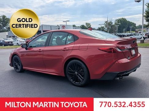 Certified 2025 Toyota Camry SE FWD image 4