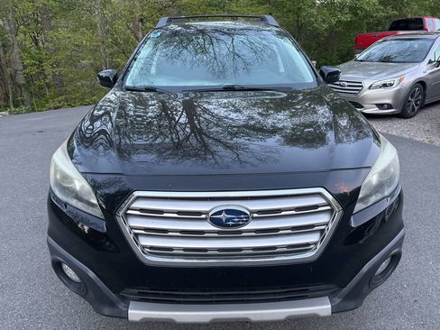 Used 2017 Subaru Outback 3.6R Limited AWD/4WD image 4
