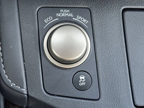 Used 2017 Lexus ES 350 w/ Luxury Package FWD image 9