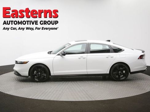 Used 2025 Honda Accord Sport image 59