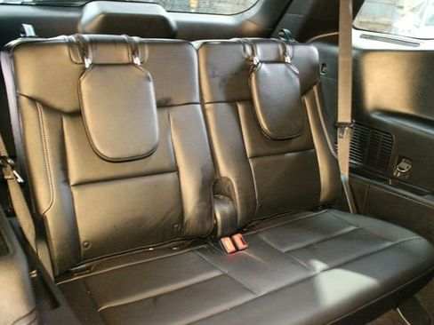 Used 2020 Ford Explorer ST image 16