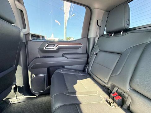 Used 2024 GMC Sierra 1500 Denali w/ Denali Reserve Package AWD/4WD image 13