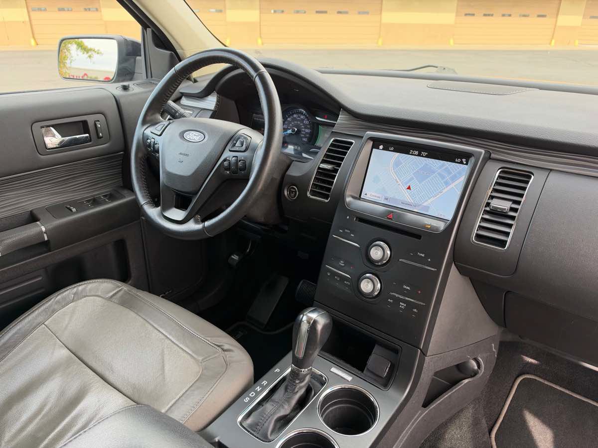 Used 2019 Ford Flex SEL w/ Equipment Group 202A FWD image 17