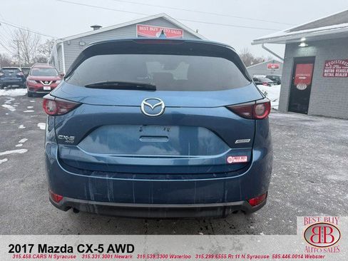 Used 2017 MAZDA CX-5 Touring w/ Preferred Equipment Package image 4