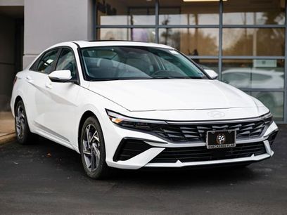 Certified 2025 Hyundai Elantra Limited