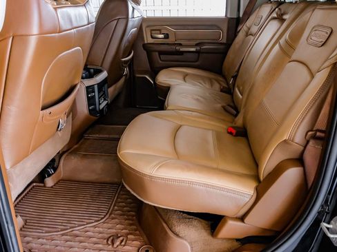 Used 2024 RAM 2500 Limited w/ Safety Group image 38