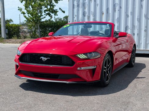 Used 2020 Ford Mustang Premium RWD image 7