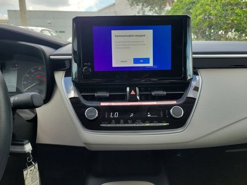 Used 2025 Toyota Corolla LE image 11