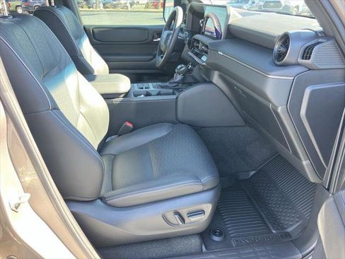 Certified 2024 Toyota Land Cruiser image 38