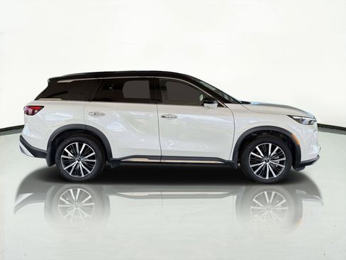 Used 2025 INFINITI QX60 Autograph image 2
