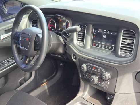 Used 2023 Dodge Charger Police w/ Convenience Group I image 9