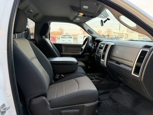 Used 2011 RAM 5500 SLT image 9