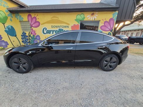 Used 2019 Tesla Model 3 RWD image 3