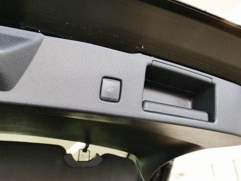 Used 2023 Ford Escape Active image 14