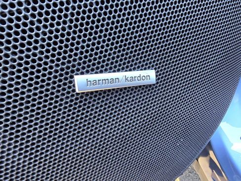 Used 2020 Subaru Forester Touring image 11