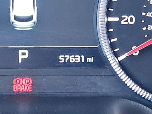 Certified 2022 Kia Telluride SX w/ SX Prestige Package image 31