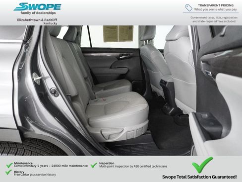 Used 2023 Toyota Highlander Limited AWD/4WD image 10