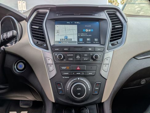 Used 2017 Hyundai Santa Fe Sport w/ 2.4L Tech Package 04 FWD image 19
