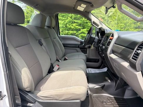 Used 2017 Ford F250 XL w/ Power Equipment Group AWD/4WD image 18