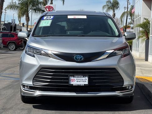 Certified 2023 Toyota Sienna XLE image 11