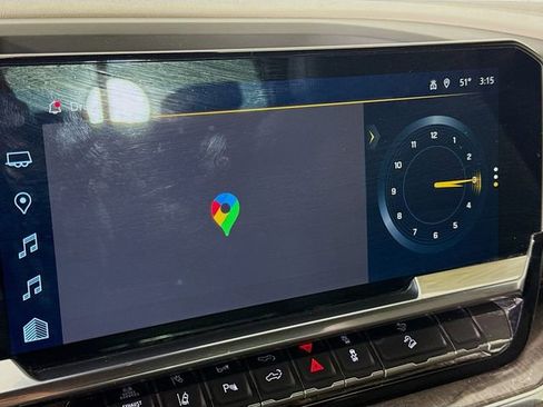 Used 2024 Chevrolet Silverado 2500 LTZ w/ LTZ Convenience Package image 16