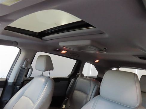 Used 2022 Honda Odyssey Touring image 18