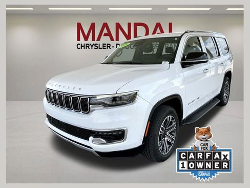 Used 2025 Jeep Wagoneer Series II w/ 8-Passenger Seating Package AWD/4WD image 1
