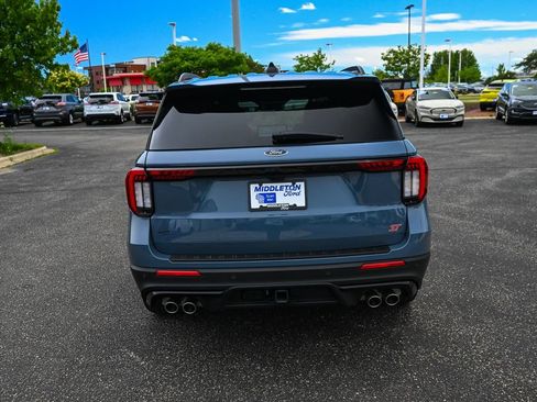 Certified 2026 Ford Explorer ST w/ Sun And Sound Package AWD/4WD image 6