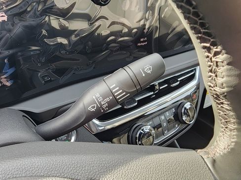 New 2026 Buick Envista Sport Touring image 23