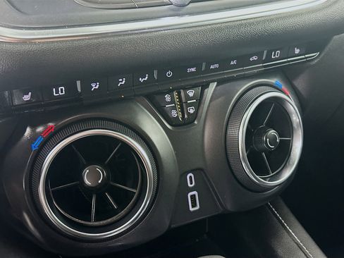 Used 2024 Chevrolet Blazer LT image 22