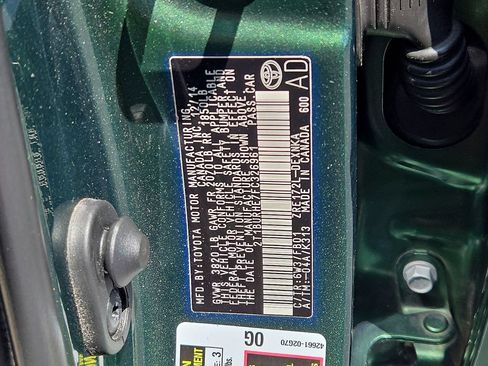 Used 2015 Toyota Corolla LE FWD image 28