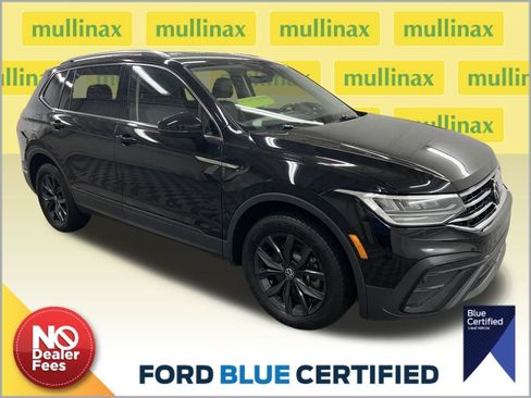 Used 2024 Volkswagen Tiguan SE image 1