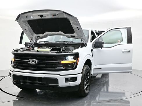 New 2025 Ford F150 XLT w/ Equipment Group 302A MID image 58