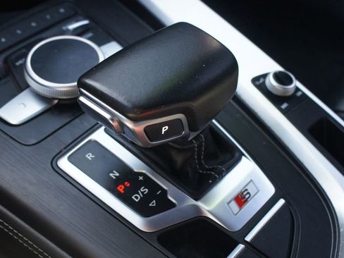 Used 2018 Audi S4 Premium Plus image 13