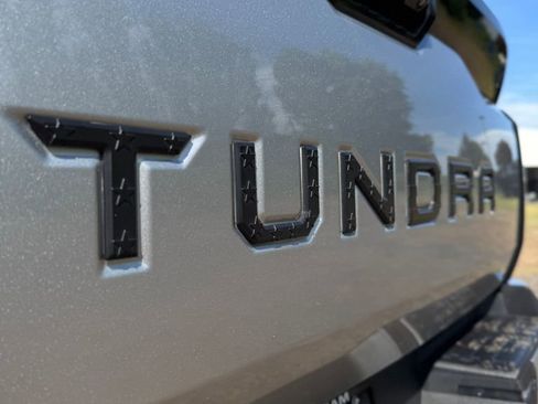 Used 2023 Toyota Tundra Platinum AWD/4WD image 65