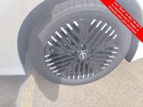 Used 2023 Nissan Leaf SV Plus image 9