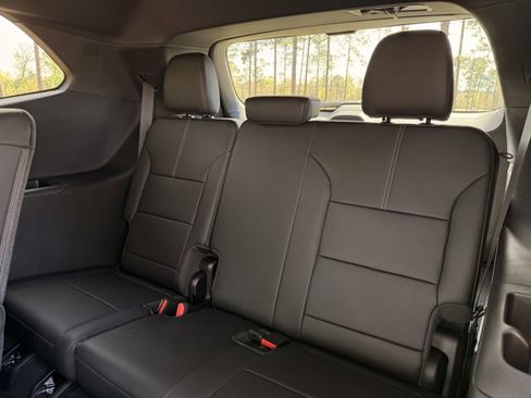 New 2026 GMC Acadia Elevation w/ Black Edition image 31