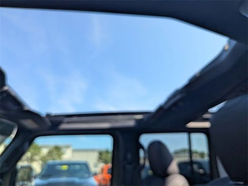 New 2025 Jeep Wrangler Unlimited Rubicon 392 image 22