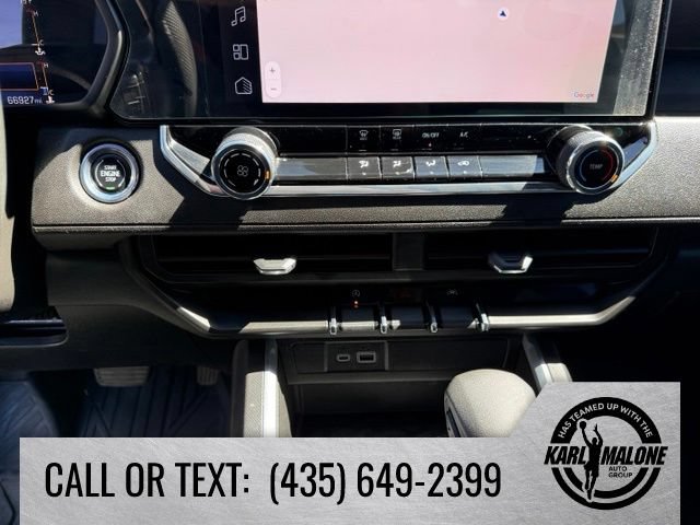 Used 2023 Chevrolet Colorado Trail Boss w/ Safety Package AWD/4WD image 24