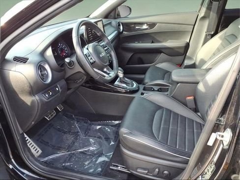 Used 2023 Kia Forte GT-Line w/ GT-Line Premium Package image 11