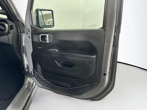 Used 2023 Jeep Wrangler Unlimited w/ 8.4" Radio Group AWD/4WD image 30