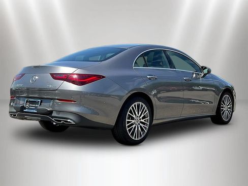 Used 2024 Mercedes-Benz CLA 250 4MATIC image 7