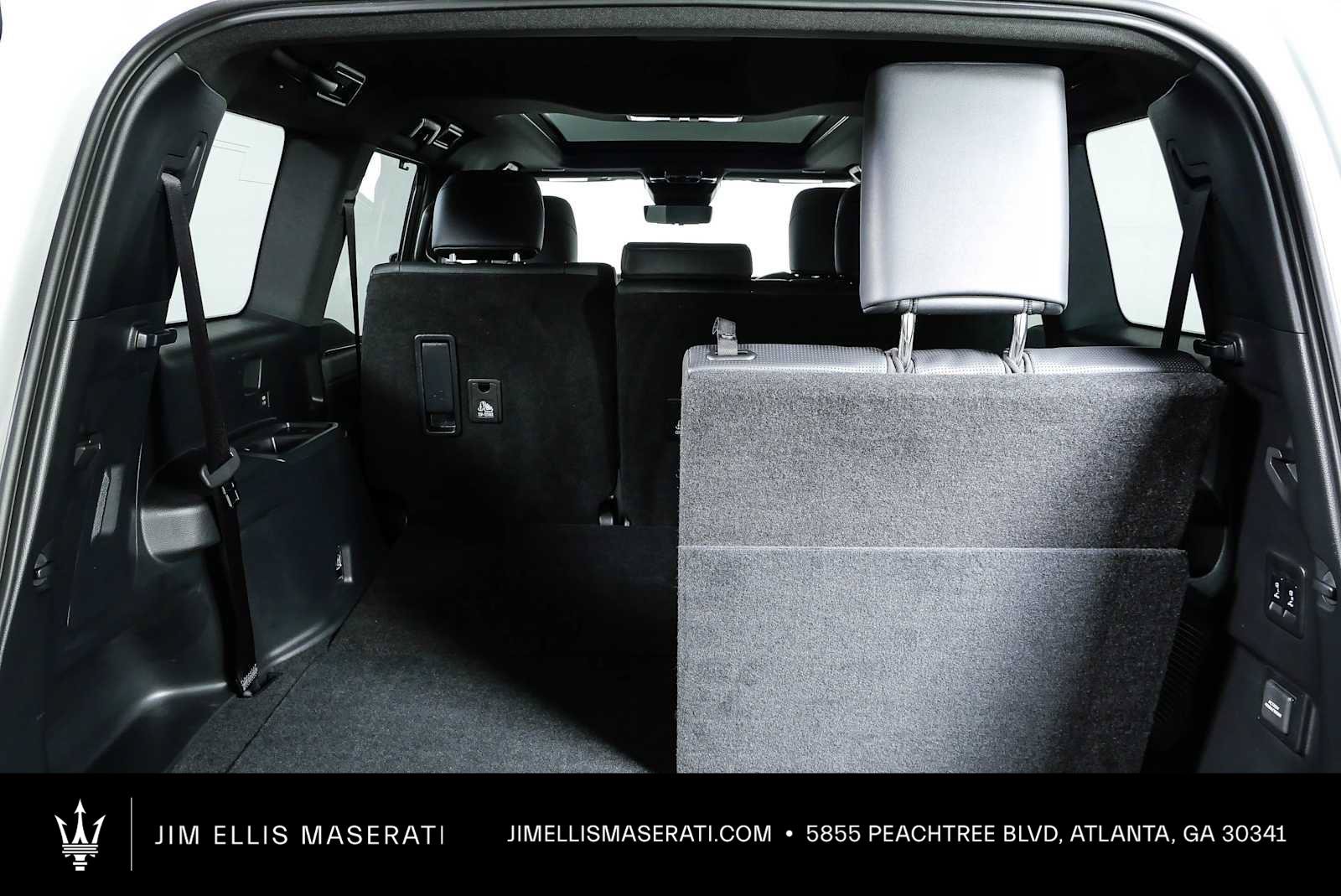 Used 2025 Lexus GX 550 w/ Accessory Package (2T) AWD/4WD image 35