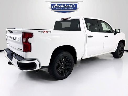 Used 2023 Chevrolet Silverado 1500 Custom image 6