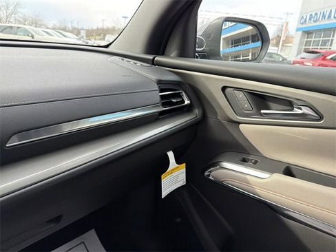 New 2026 Chevrolet Traverse LT w/ Driver Confidence Package image 28